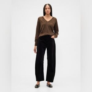 Gap High Rise Barrel Velvet Pants Black NWT